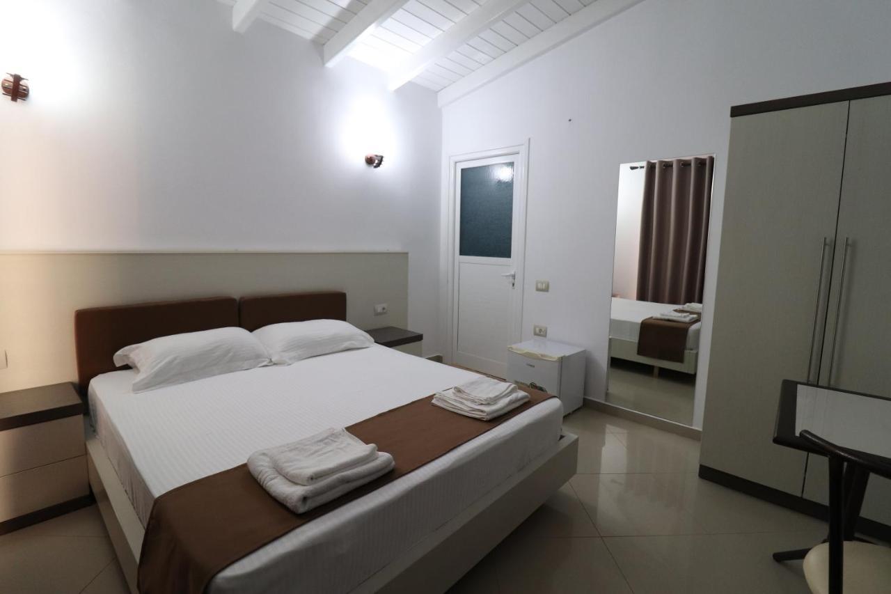 Mariksel Hotel 卡萨米尔 外观 照片
